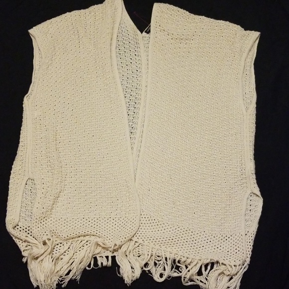 Torrid Sleeveless oversized fringe sweater - Picture 1 of 4